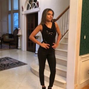 Women sequins sparkle top